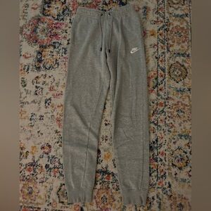Grey nike sweatpants